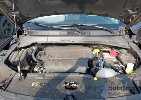 2022 Jeep Compass Latitude 4X4 z USA, uszkodzony, nr VIN 3C4NJDBB3NT141583